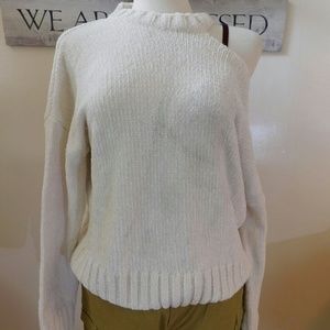 off white Sweater